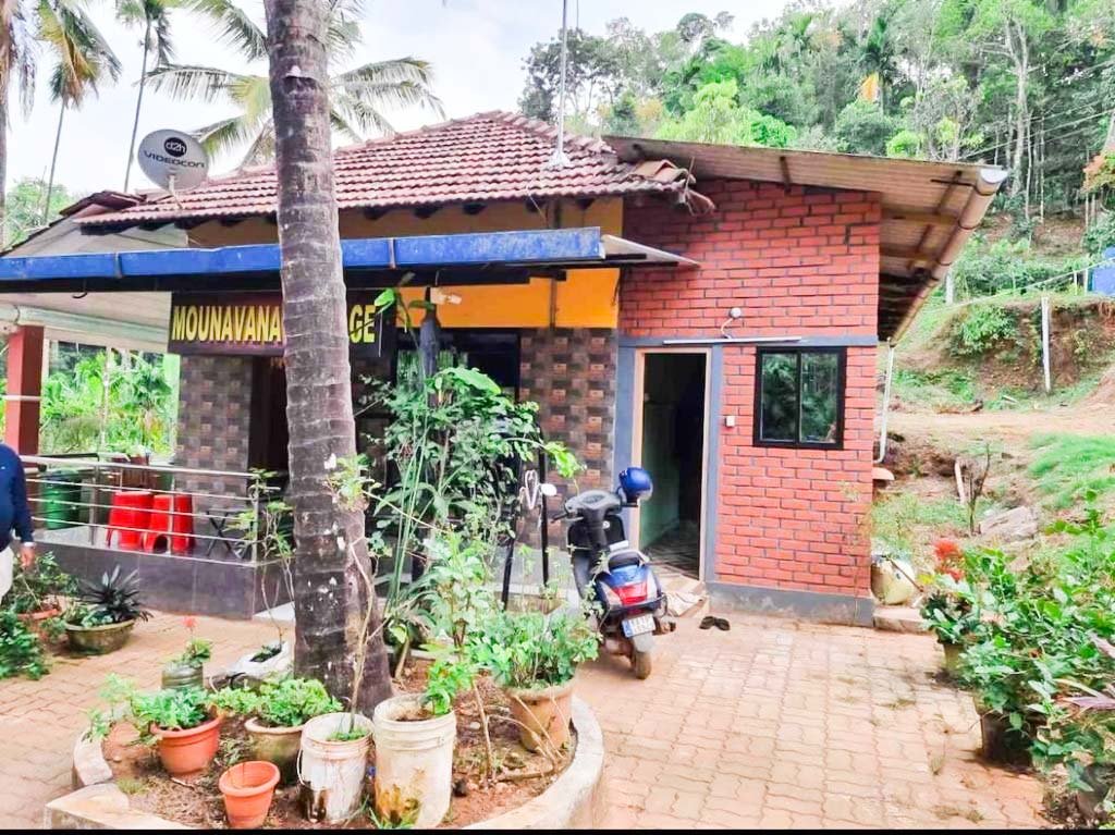 Mounavana Cottage